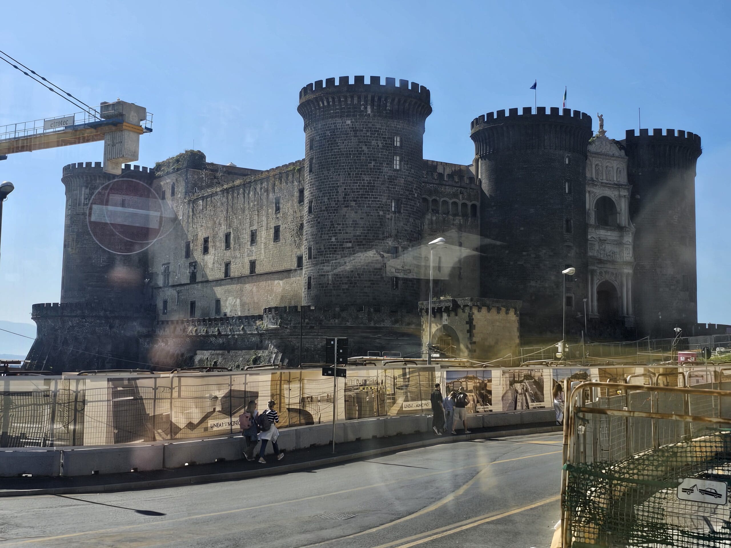 Castel Nuovo (Maschio Angioino)