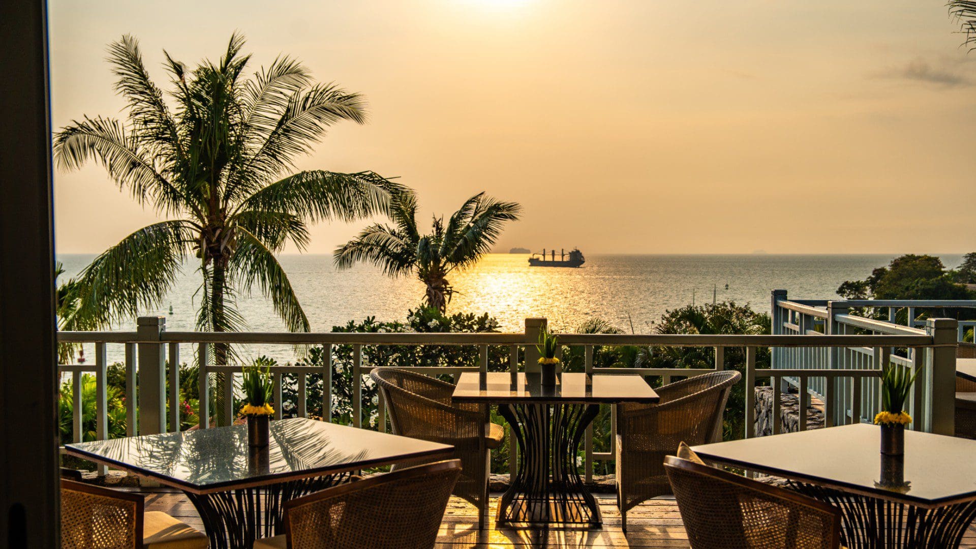 Koh Phangan bar at sunset