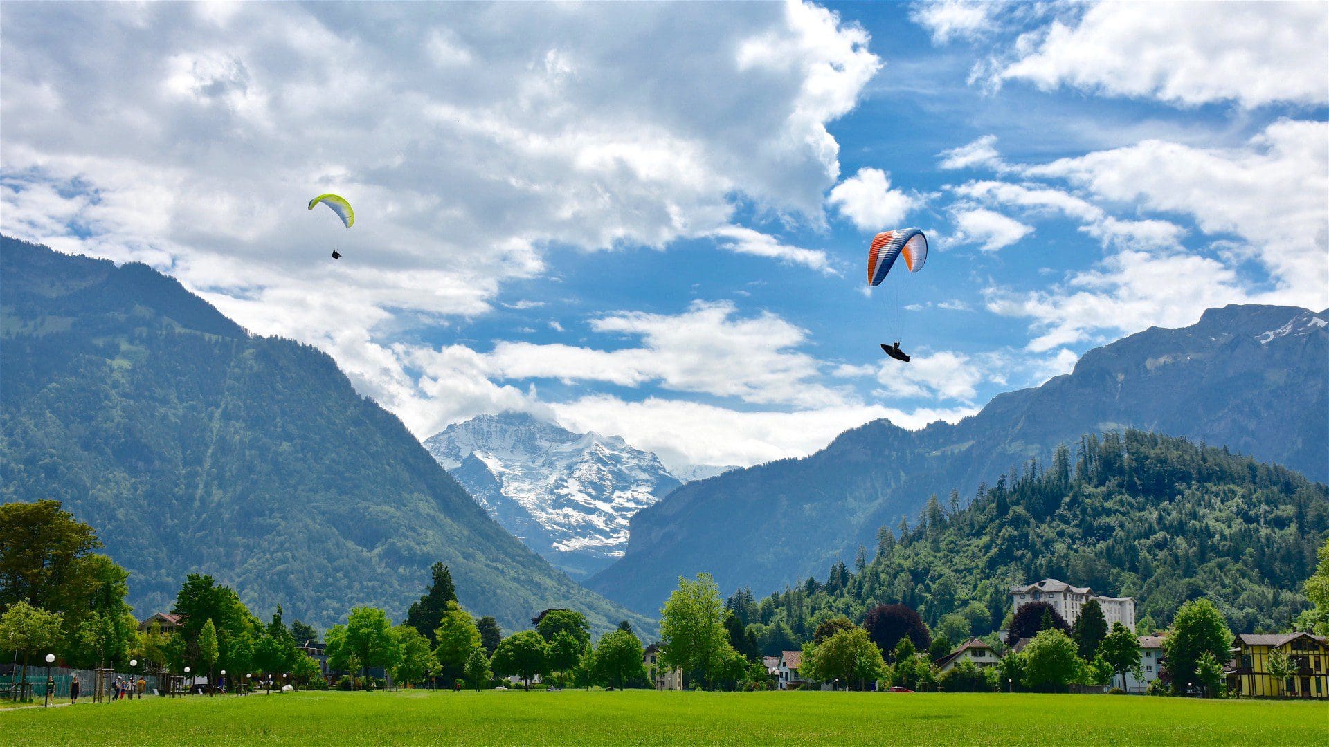 Paragliding over Interlaken