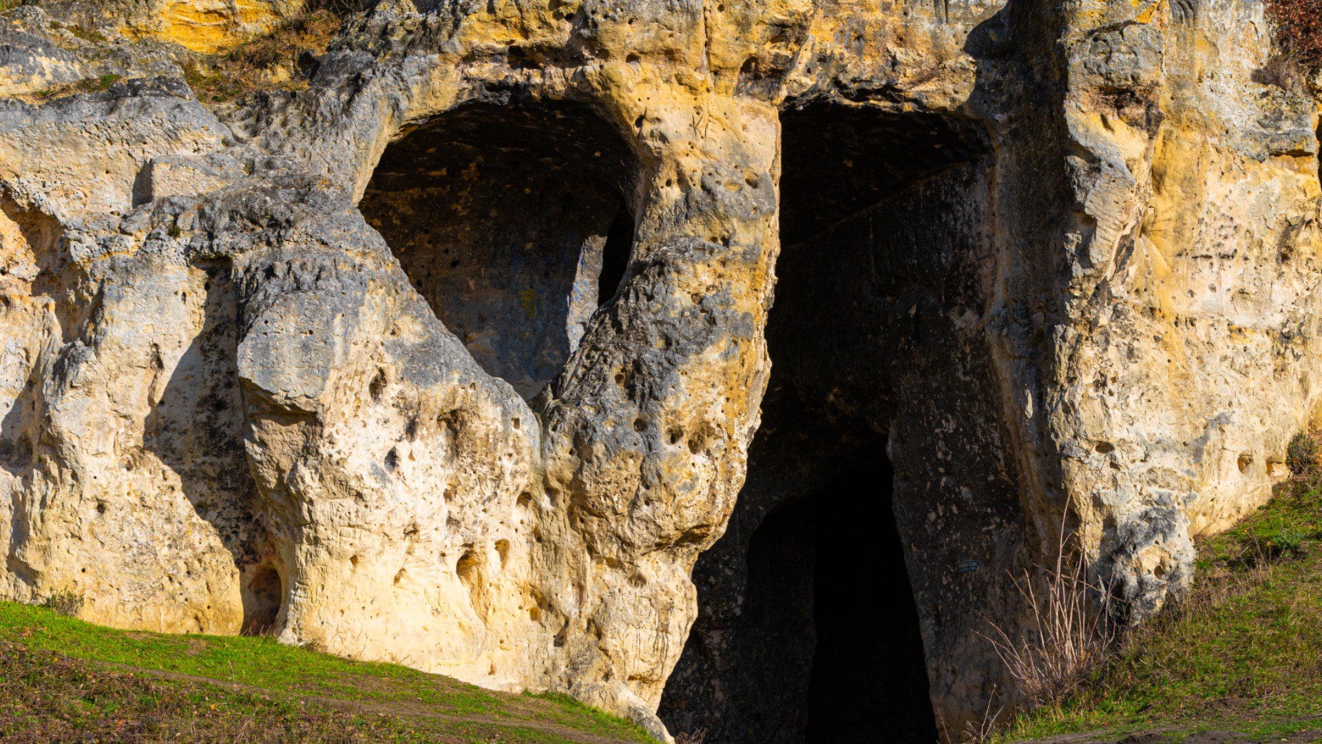 St Pietersberg caves Maastricht