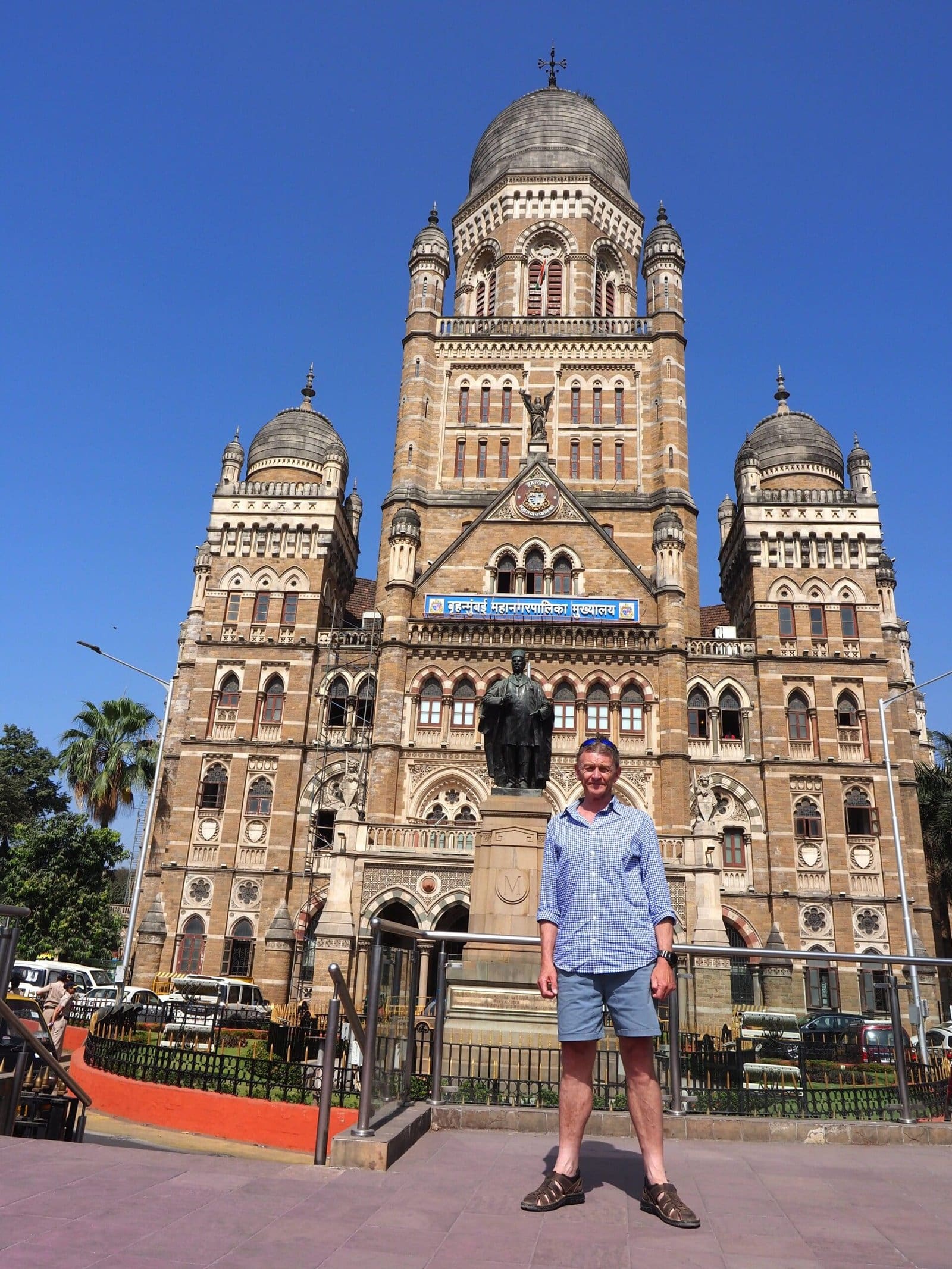 finding accommodation in India